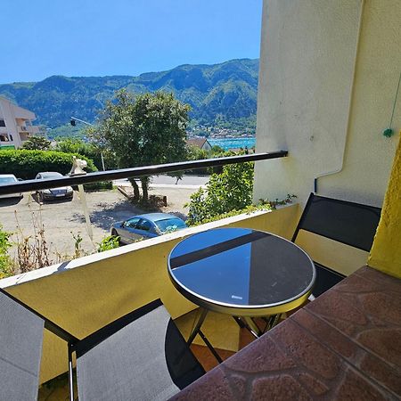 Apartment Luka Kotor Luaran gambar