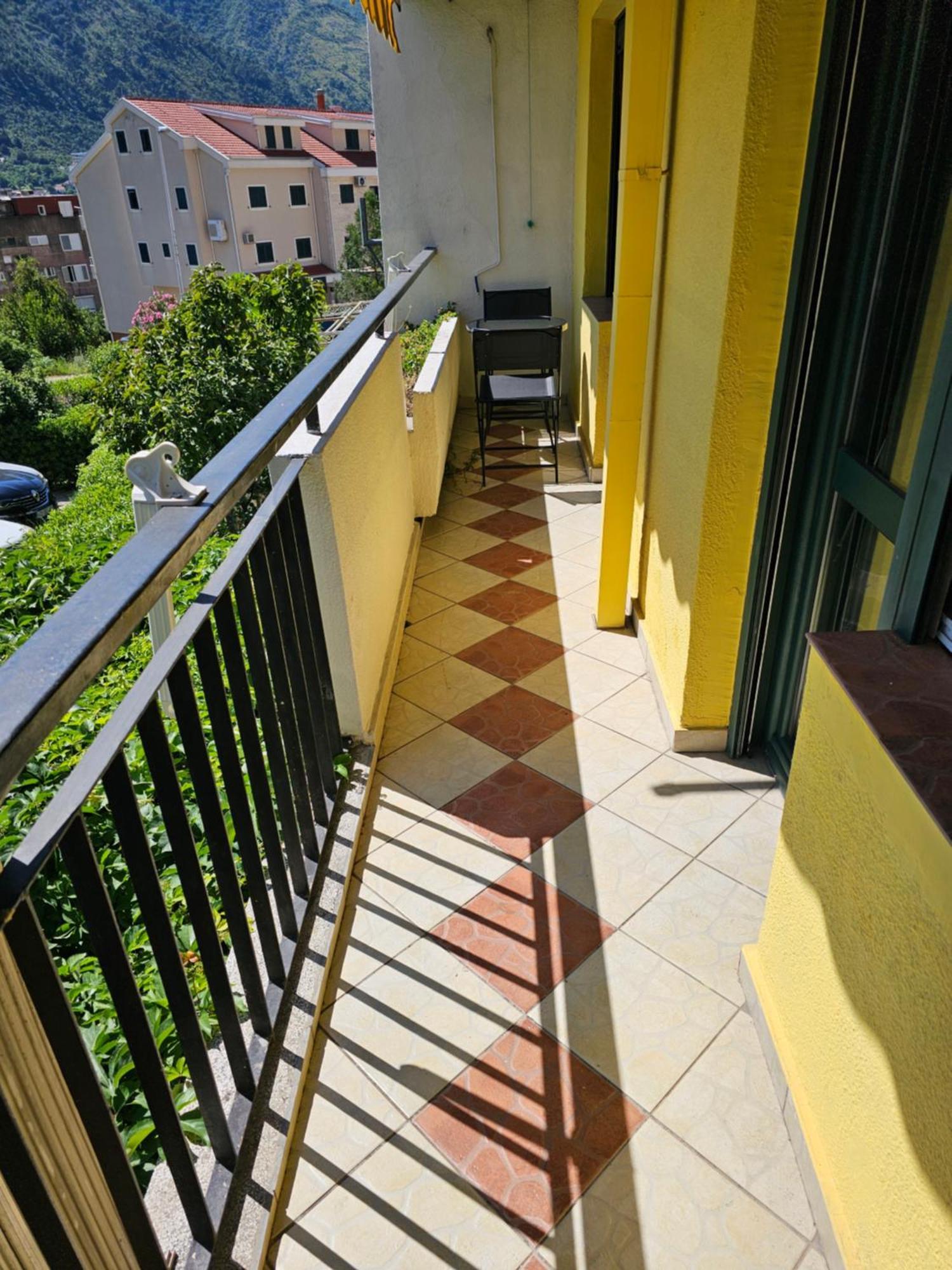 Apartment Luka Kotor Luaran gambar